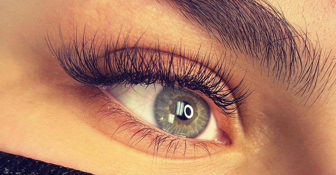 Lash Lounge
